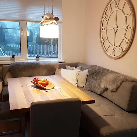 Sonnenschein Hébergement de vacances Makkum